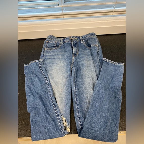 LEVIS JEANS - Picture 4 of 7